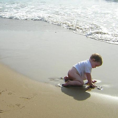 Villa Popi On The Beach Of Agios Gordios Агиос Гордиос Екстериор снимка